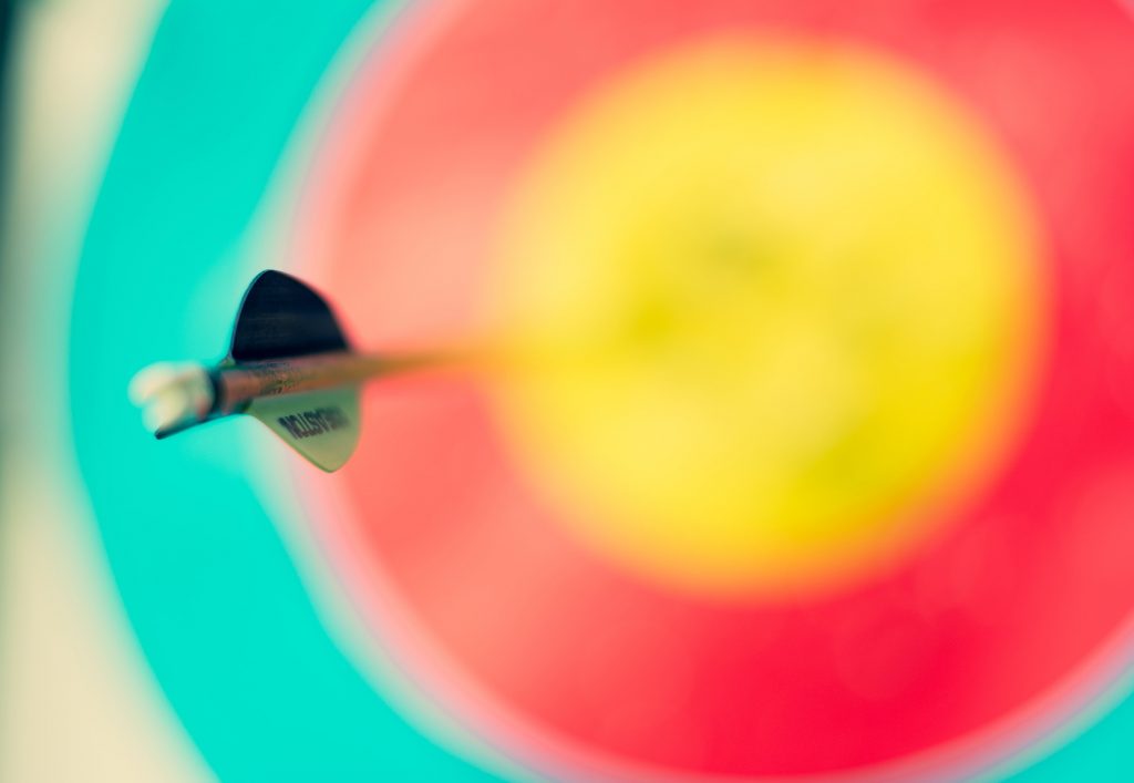 image of arrow hitting the bullseye